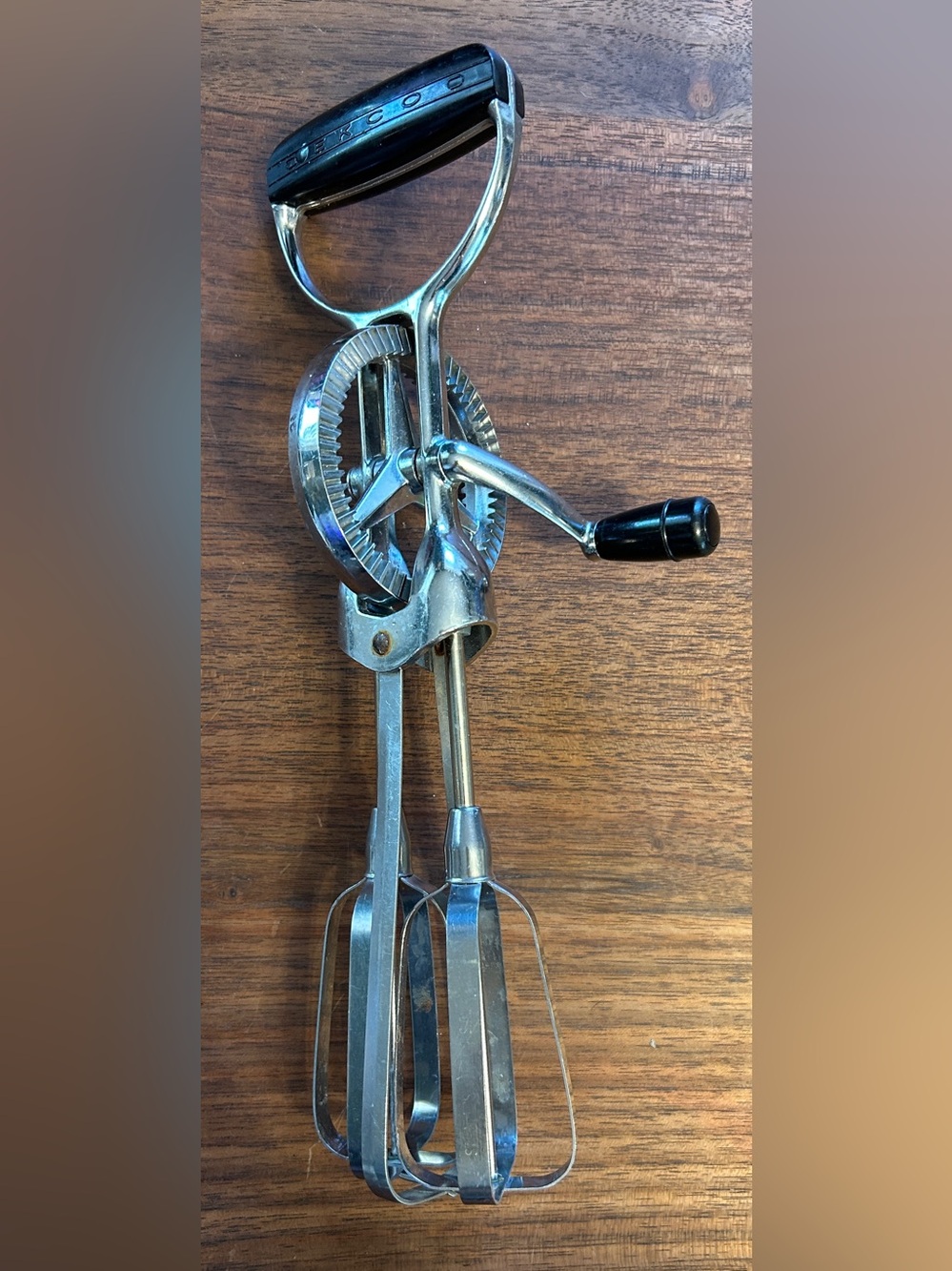 Vintage Ekco Stainless Steel Rotary Hand Mixer Egg Beater Tool USA Ecko
